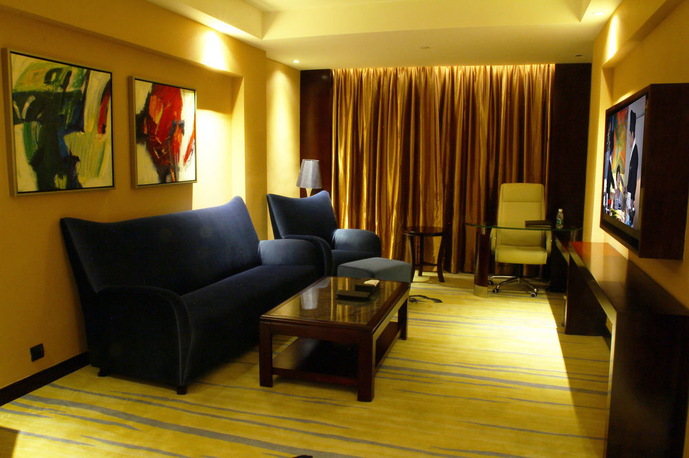 Meihao Mingyue Hotel International Finance City Keyun Road Metro Branch Гуанчжоу Экстерьер фото